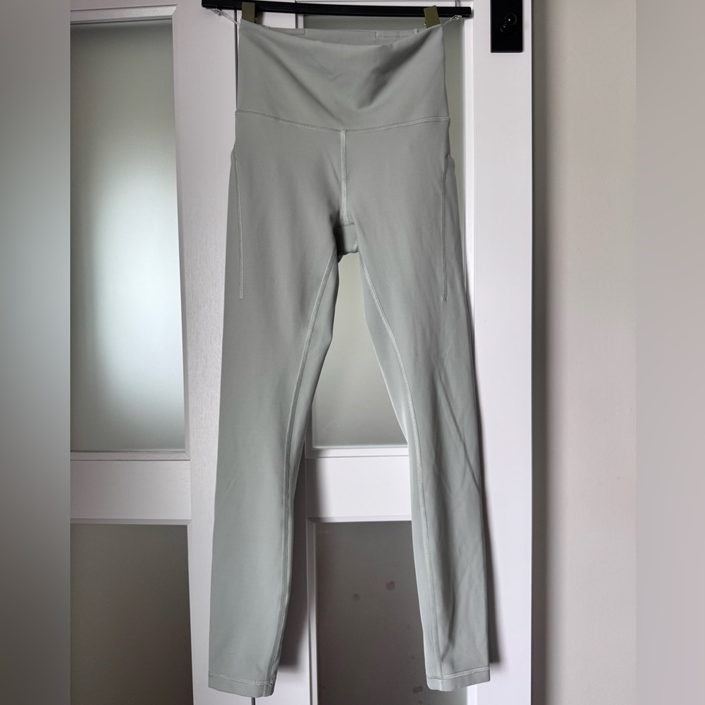 Lululemon Wunder Train Leggings